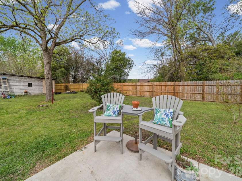 647 Still Street, Chester, SC 29706.  MLS# CAR4343695, YatesRealty ID 16798. 