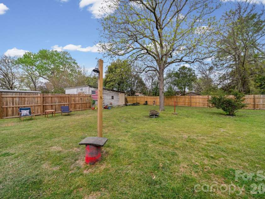 647 Still Street, Chester, SC 29706.  MLS# CAR4343695, YatesRealty ID 16798. 