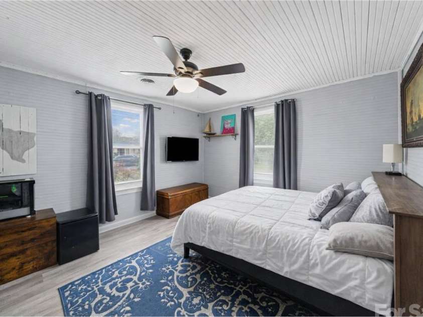 647 Still Street, Chester, SC 29706.  MLS# CAR4343695, YatesRealty ID 16798. 