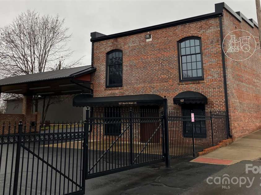 157 Main Street, Bostic, NC 28018.  MLS# CAR4329921, YatesRealty ID 1680. Bach Quarter View