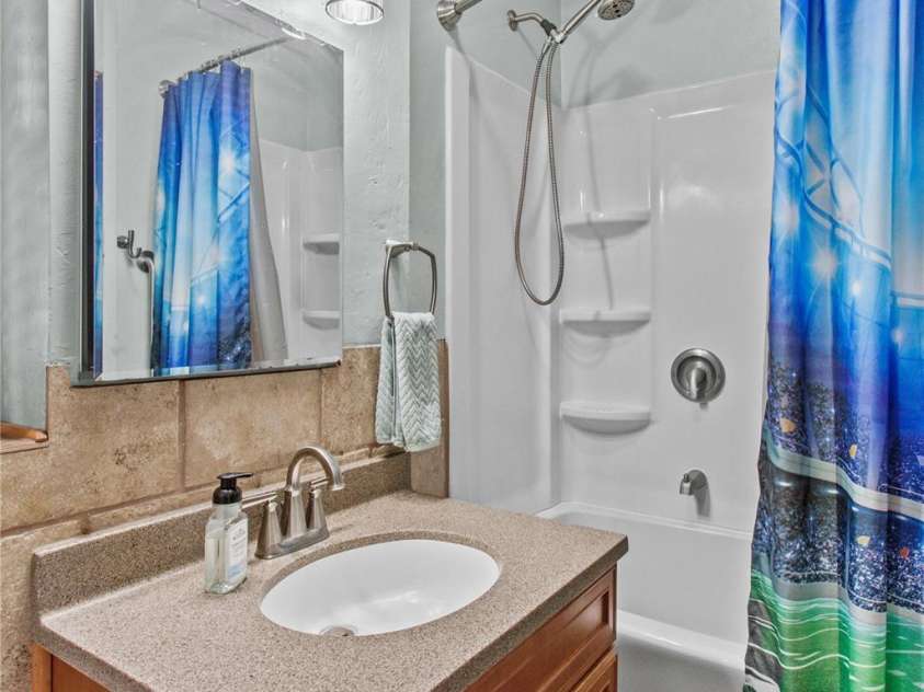 153 Mcgregor Lane, Statesville, NC 28625.  MLS# CAR4314414, YatesRealty ID 16800. 
