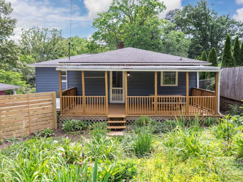 12 Canterbury Road, Asheville, NC 28805.  MLS# CAR4260435, YatesRealty ID 16801. Bakside View of House