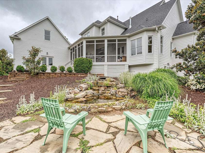 735 Davidson Run Lane, Davidson, NC 28036.  MLS# CAR4263530, YatesRealty ID 16802. 