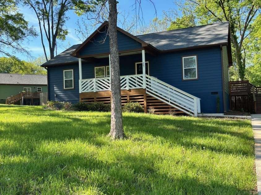267 Jefferson Street, York, SC 29745.  MLS# CAR4366994, YatesRealty ID 16803. 
