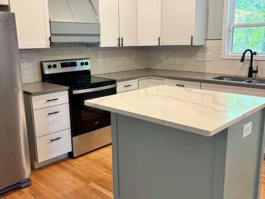 267 Jefferson Street, York, SC 29745.  MLS# CAR4366994, YatesRealty ID 16803. 