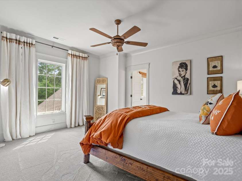 7906 Skye Lochs Drive, Waxhaw, NC 28173.  MLS# CAR4253185, YatesRealty ID 16803. 