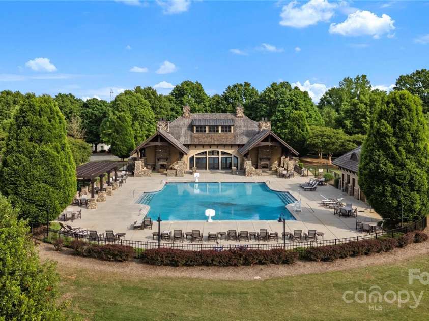 7906 Skye Lochs Drive, Waxhaw, NC 28173.  MLS# CAR4253185, YatesRealty ID 16803. Community pool + clubhouse