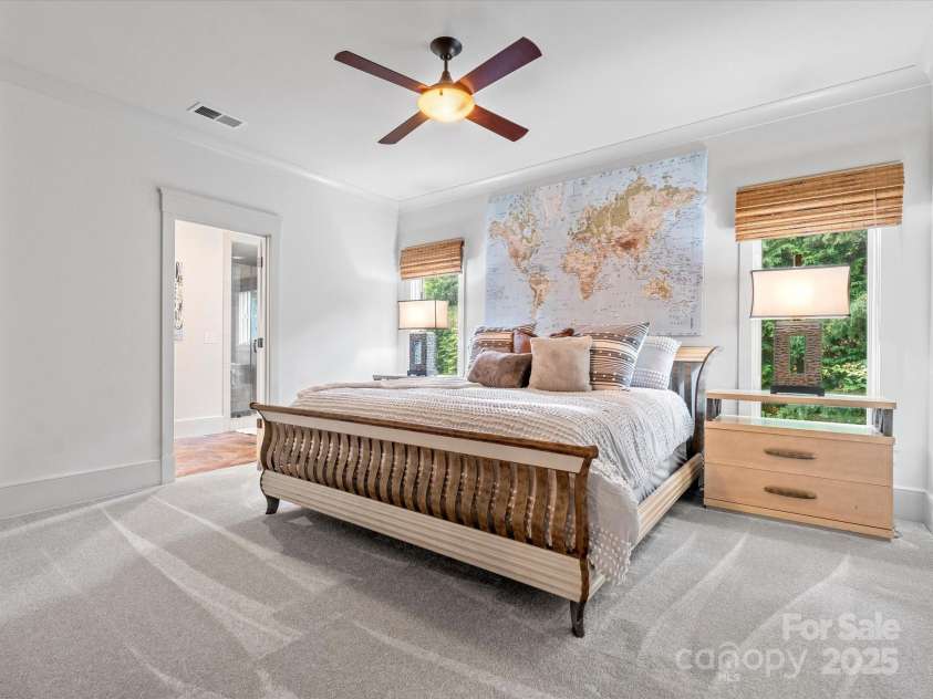 7906 Skye Lochs Drive, Waxhaw, NC 28173.  MLS# CAR4253185, YatesRealty ID 16803. Each bedroom is large and ensuite