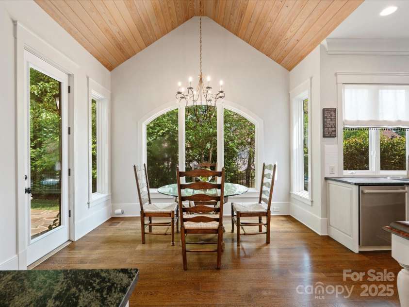 7906 Skye Lochs Drive, Waxhaw, NC 28173.  MLS# CAR4253185, YatesRealty ID 16803. Lovely breakfast room with stunning paneled ceiling.
