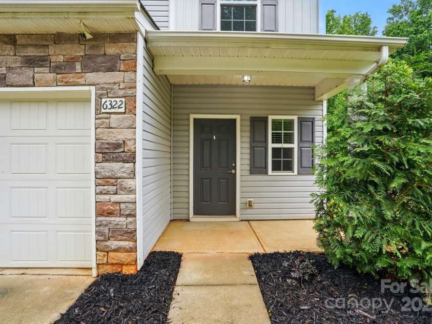 6322 Sydney Mae Lane, Charlotte, NC 28262.  MLS# CAR4260028, YatesRealty ID 16804. 