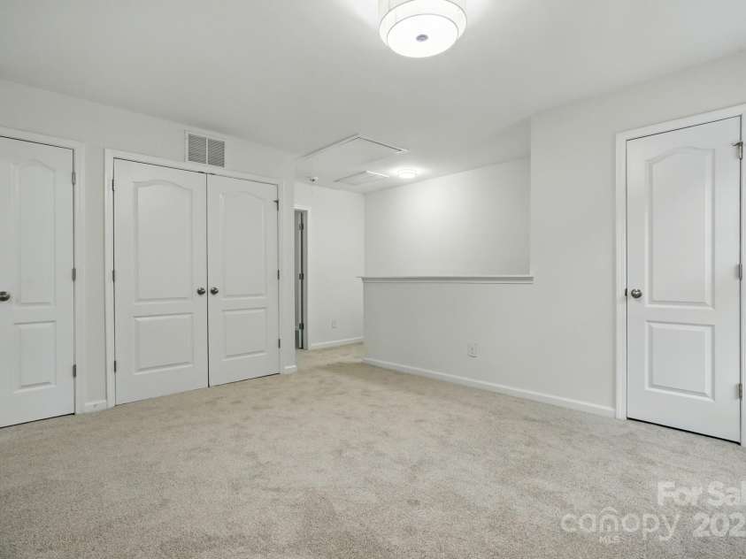 6322 Sydney Mae Lane, Charlotte, NC 28262.  MLS# CAR4260028, YatesRealty ID 16804. 