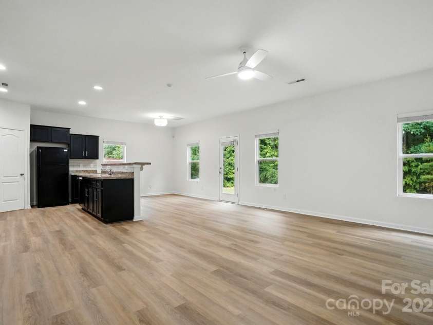 6322 Sydney Mae Lane, Charlotte, NC 28262.  MLS# CAR4260028, YatesRealty ID 16804. 