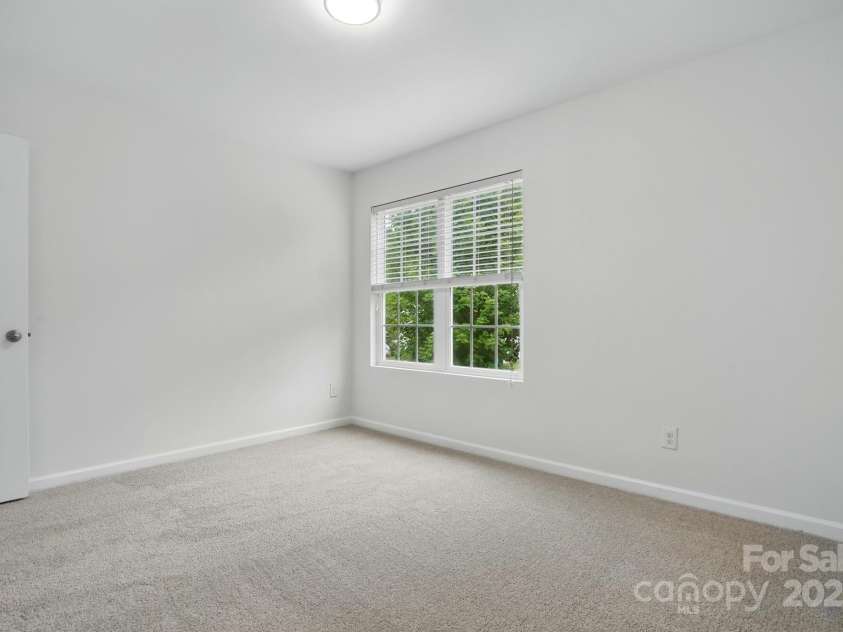 6322 Sydney Mae Lane, Charlotte, NC 28262.  MLS# CAR4260028, YatesRealty ID 16804. 
