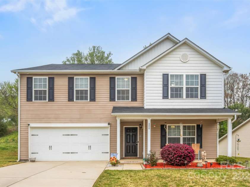 200 Boysenberry Drive, China Grove, NC 28023.  MLS# CAR4242502, YatesRealty ID 16805. 