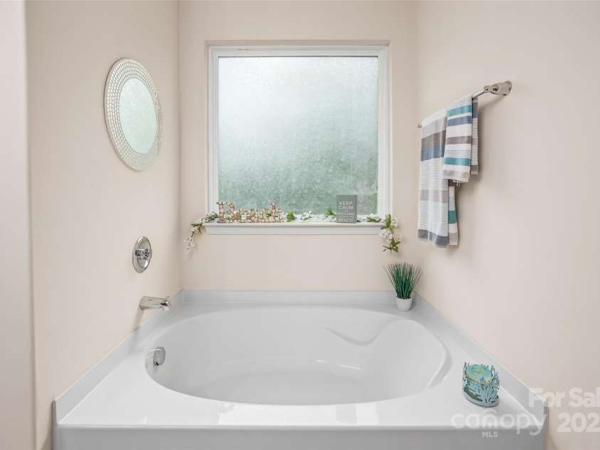 200 Boysenberry Drive, China Grove, NC 28023.  MLS# CAR4242502, YatesRealty ID 16805. 