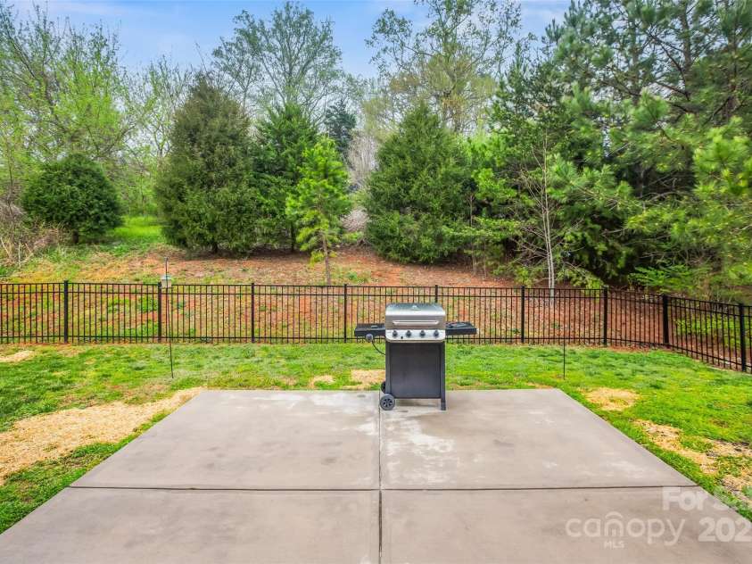 200 Boysenberry Drive, China Grove, NC 28023.  MLS# CAR4242502, YatesRealty ID 16805. 