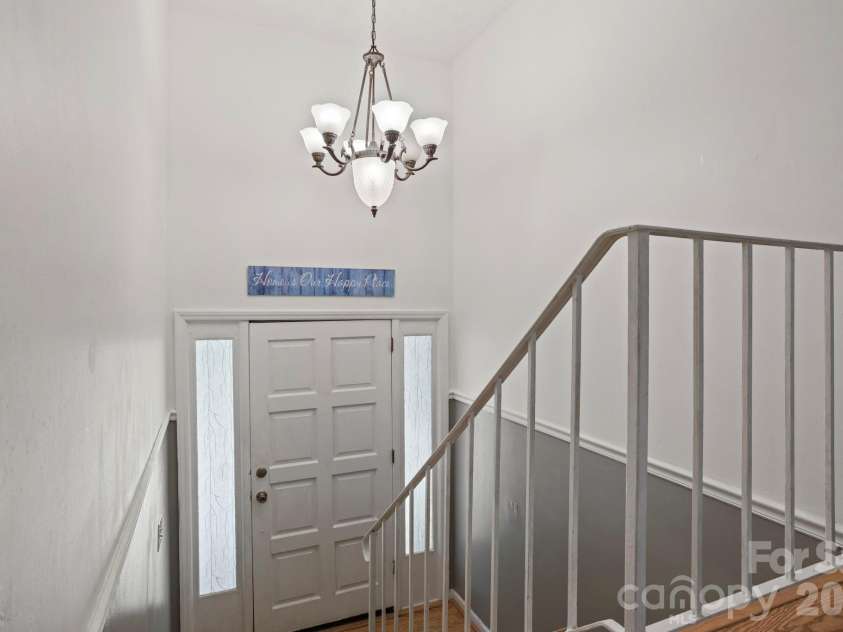 100 Greenbriar Avenue, Flat Rock, NC 28731.  MLS# CAR4373897, YatesRealty ID 16808. 