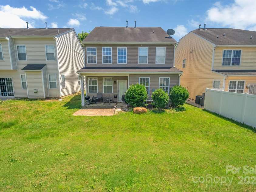 9614 Turning Wheel Drive, Charlotte, NC 28214.  MLS# CAR4257230, YatesRealty ID 16808. 