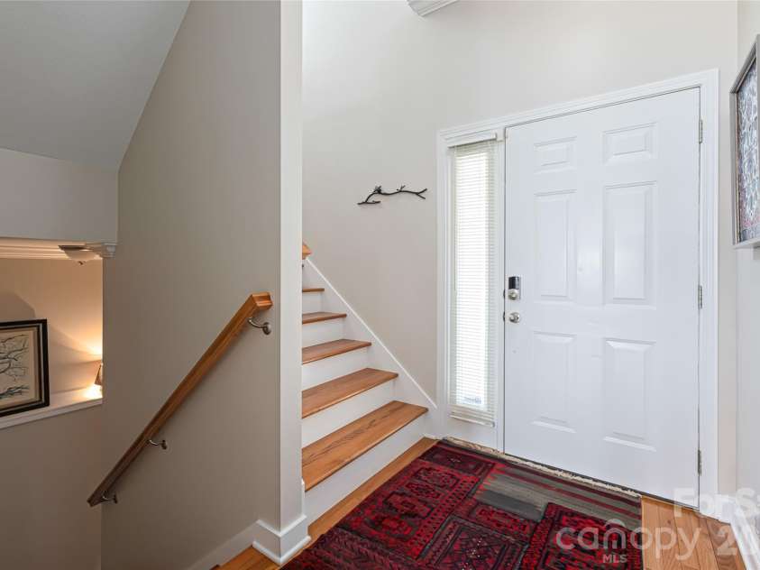 116 Dalya Road, Swannanoa, NC 28778.  MLS# CAR4346985, YatesRealty ID 16809. 