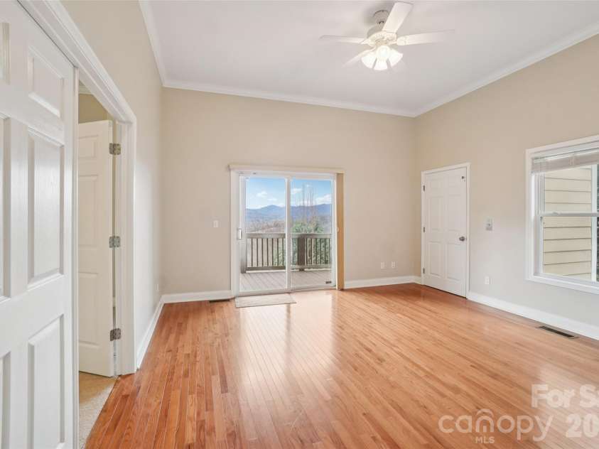 116 Dalya Road, Swannanoa, NC 28778.  MLS# CAR4346985, YatesRealty ID 16809. 