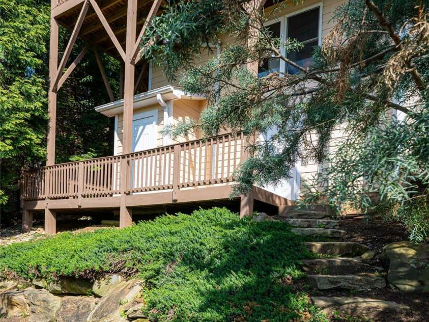 116 Dalya Road, Swannanoa, NC 28778.  MLS# CAR4346985, YatesRealty ID 16809. 
