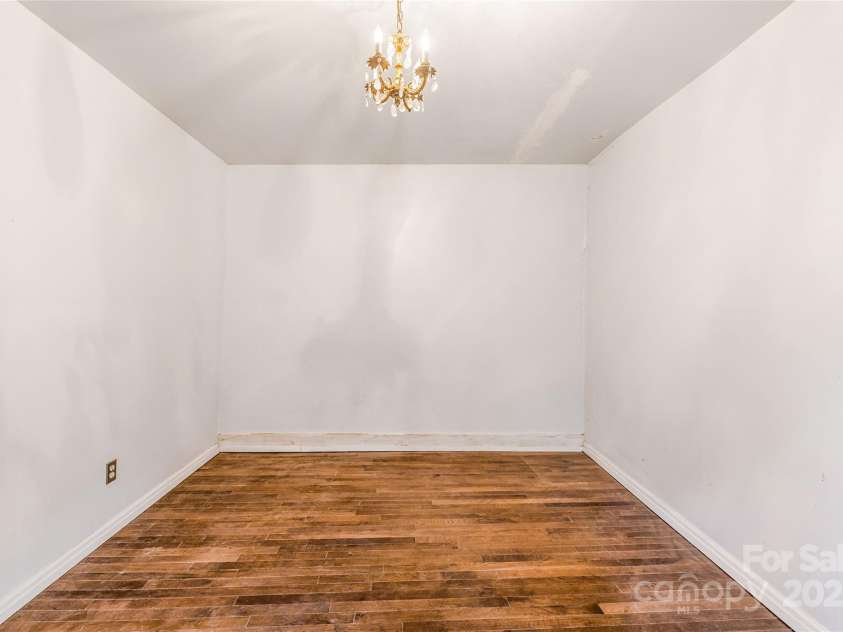 1 Mustang Drive, Leicester, NC 28748.  MLS# CAR4327824, YatesRealty ID 1681. 2nd bedroom 