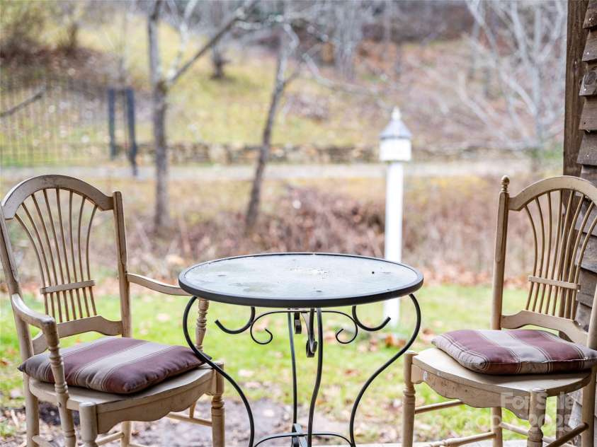 1 Mustang Drive, Leicester, NC 28748.  MLS# CAR4327824, YatesRealty ID 1681. 