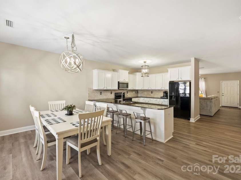 1008 Newton Avenue, Rock Hill, SC 29732.  MLS# CAR4232677, YatesRealty ID 16810. 