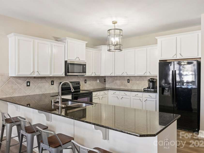 1008 Newton Avenue, Rock Hill, SC 29732.  MLS# CAR4232677, YatesRealty ID 16810. 