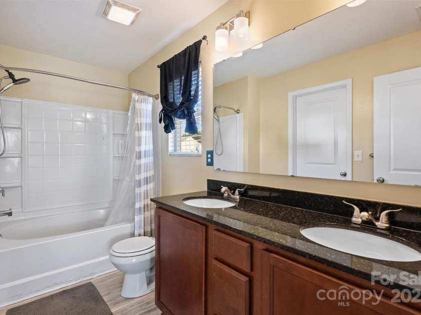 1008 Newton Avenue, Rock Hill, SC 29732.  MLS# CAR4232677, YatesRealty ID 16810. 