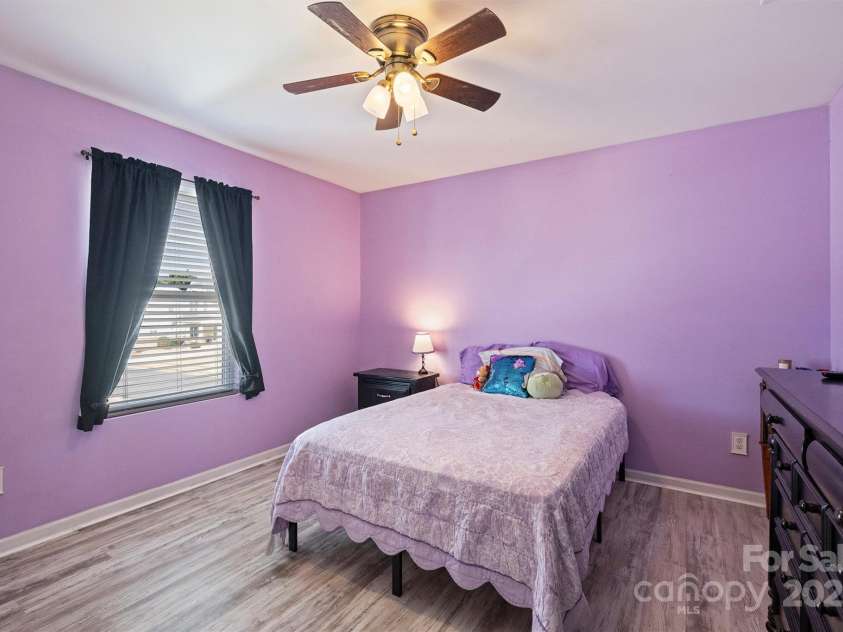 1008 Newton Avenue, Rock Hill, SC 29732.  MLS# CAR4232677, YatesRealty ID 16810. 