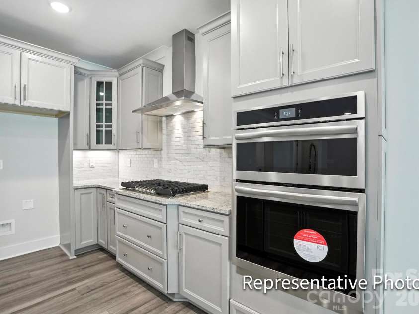 2042 Mantle Ridge Drive, Indian Trail, NC 28079.  MLS# CAR4368326, YatesRealty ID 16810. 