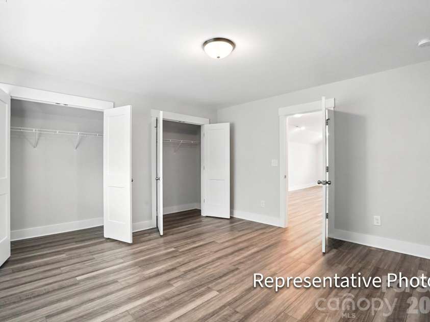 2042 Mantle Ridge Drive, Indian Trail, NC 28079.  MLS# CAR4368326, YatesRealty ID 16810. 