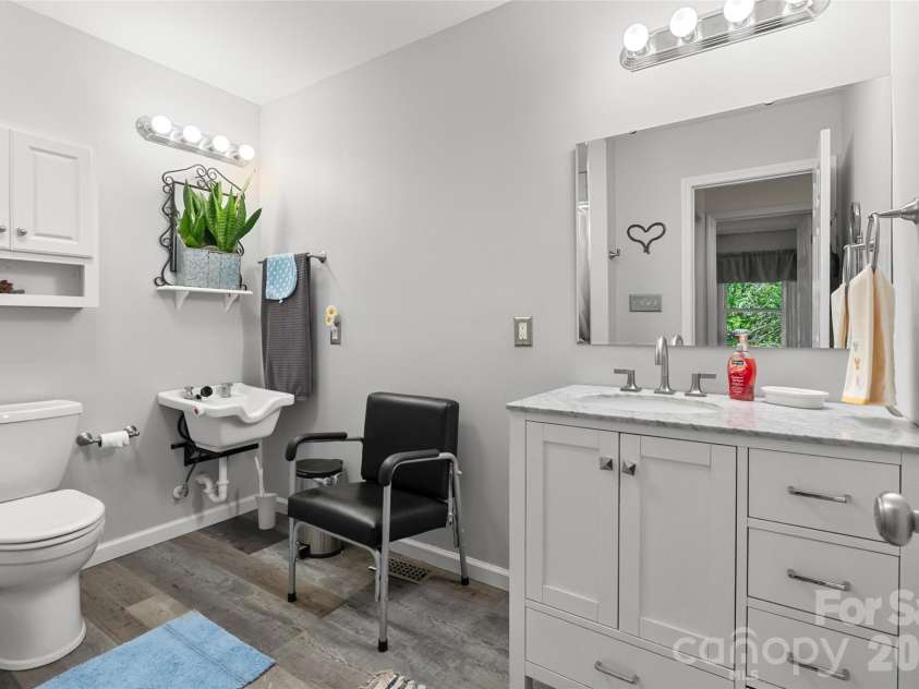 120 Captain White Drive, Rock Hill, SC 29730.  MLS# CAR4373767, YatesRealty ID 16811. 