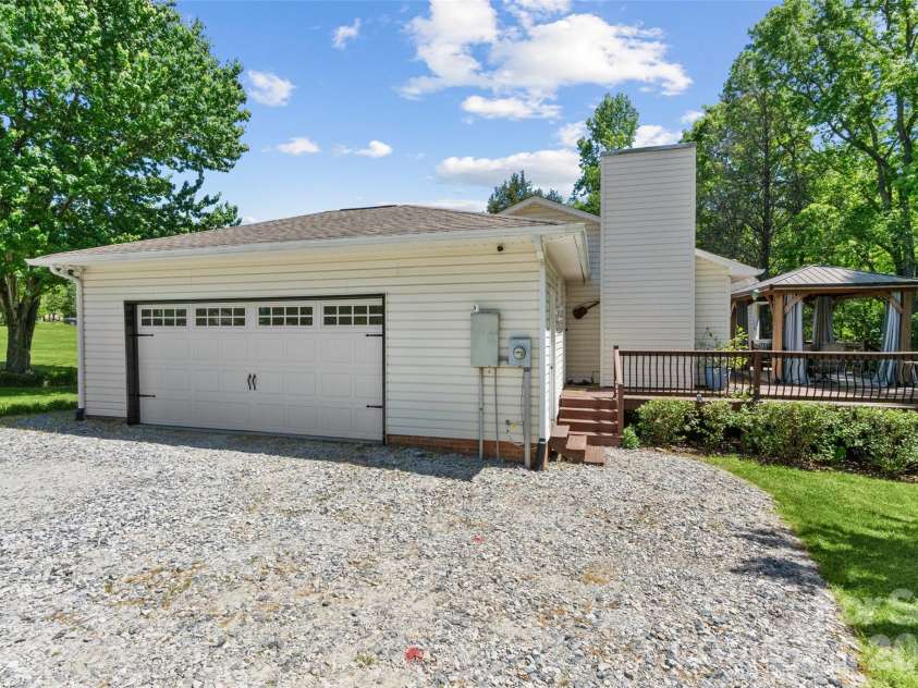 120 Captain White Drive, Rock Hill, SC 29730.  MLS# CAR4373767, YatesRealty ID 16811. 