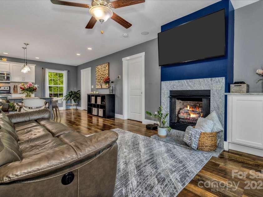 1024 Bear Creek Road, Leicester, NC 28748.  MLS# CAR4277159, YatesRealty ID 16812. 
