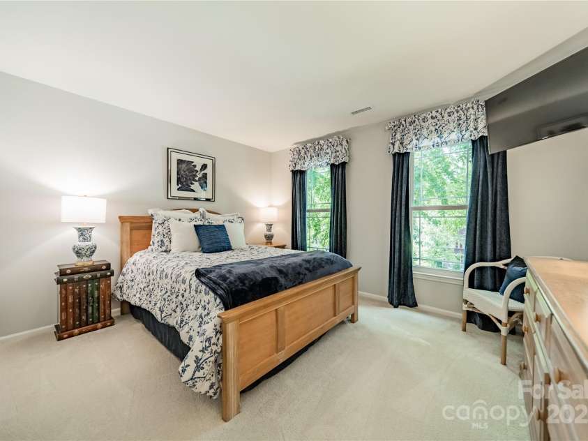 9920 White Cascade Drive, Charlotte, NC 28269.  MLS# CAR4264407, YatesRealty ID 16812. Bedroom 4
