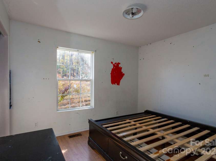 4020 Old 10 Highway, Nebo, NC 28761.  MLS# CAR4198420, YatesRealty ID 16813. 