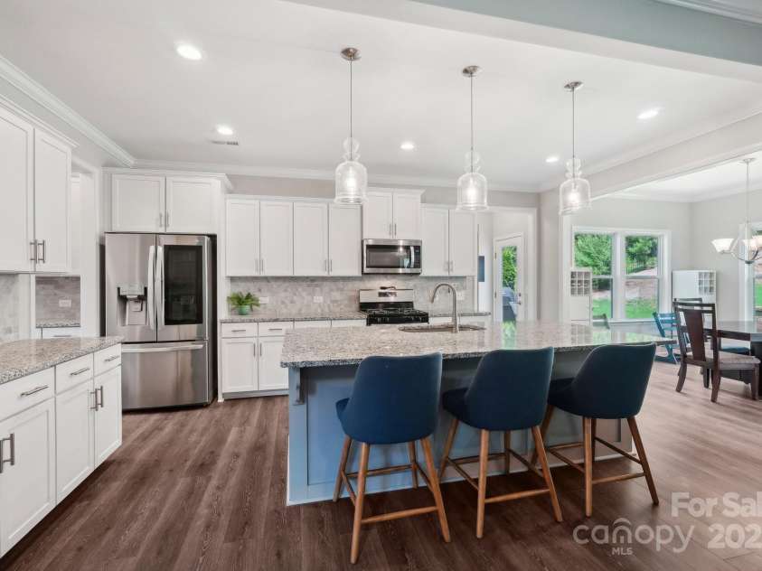 3218 Gilroy Drive, Fort Mill, SC 29707.  MLS# CAR4257644, YatesRealty ID 16814. 