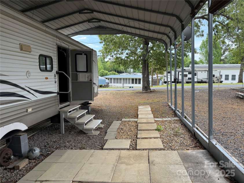 148 Sunshine Trail, Mount Gilead, NC 27306.  MLS# CAR4249112, YatesRealty ID 16815. 