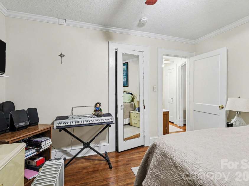 294 Broad Drive, Concord, NC 28025.  MLS# CAR4343546, YatesRealty ID 16815. 