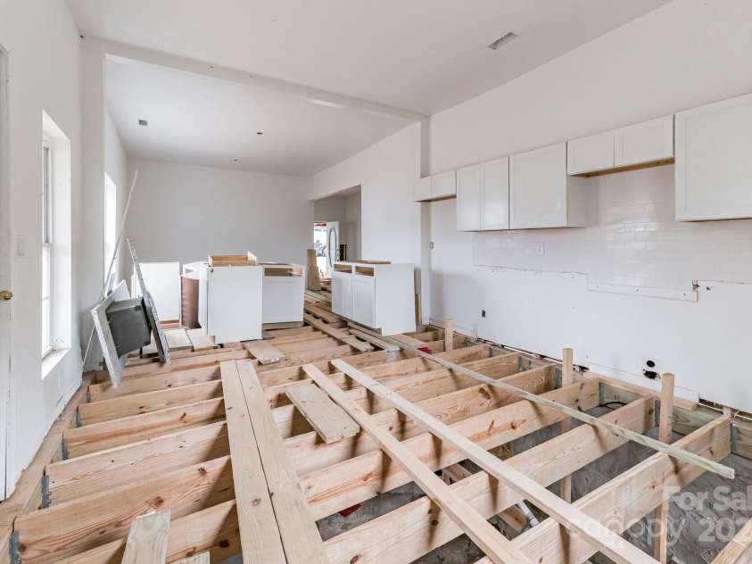 1119 Poplar Street, Albemarle, NC 28001.  MLS# CAR4205658, YatesRealty ID 16816. 