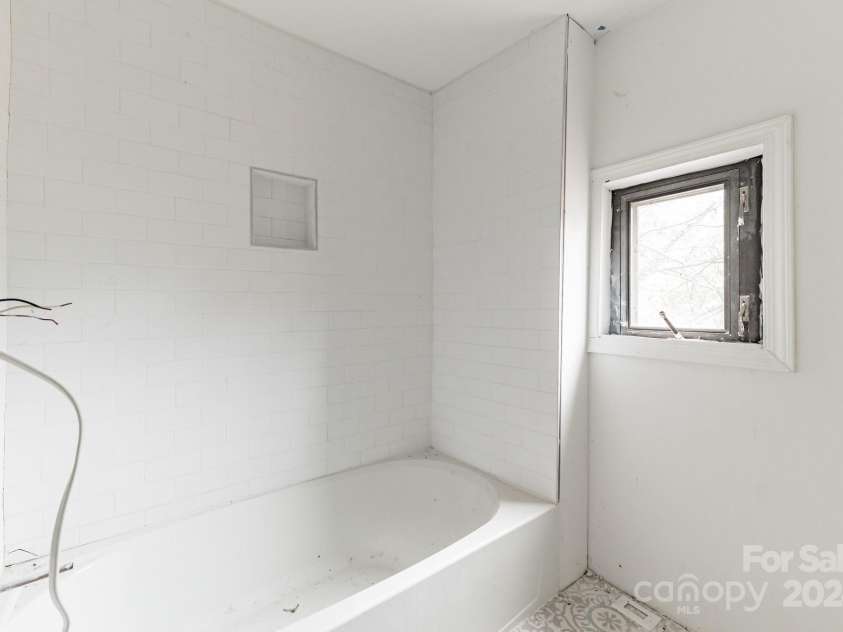 1119 Poplar Street, Albemarle, NC 28001.  MLS# CAR4205658, YatesRealty ID 16816. 