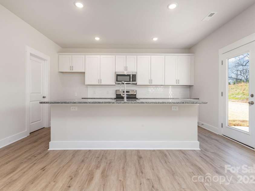 106 Silverwood Court, Mooresville, NC 28115.  MLS# CAR4331821, YatesRealty ID 1682. 