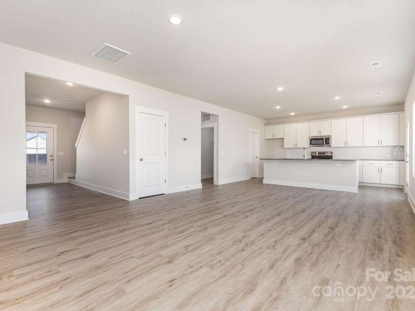 106 Silverwood Court, Mooresville, NC 28115.  MLS# CAR4331821, YatesRealty ID 1682. 