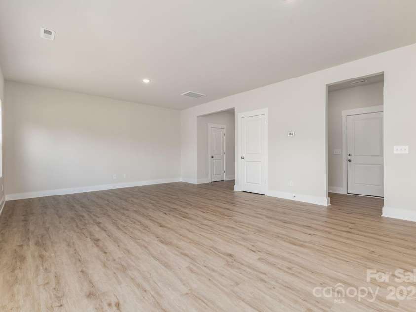 106 Silverwood Court, Mooresville, NC 28115.  MLS# CAR4331821, YatesRealty ID 1682. 