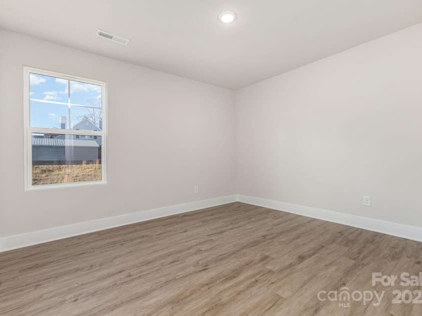 106 Silverwood Court, Mooresville, NC 28115.  MLS# CAR4331821, YatesRealty ID 1682. 