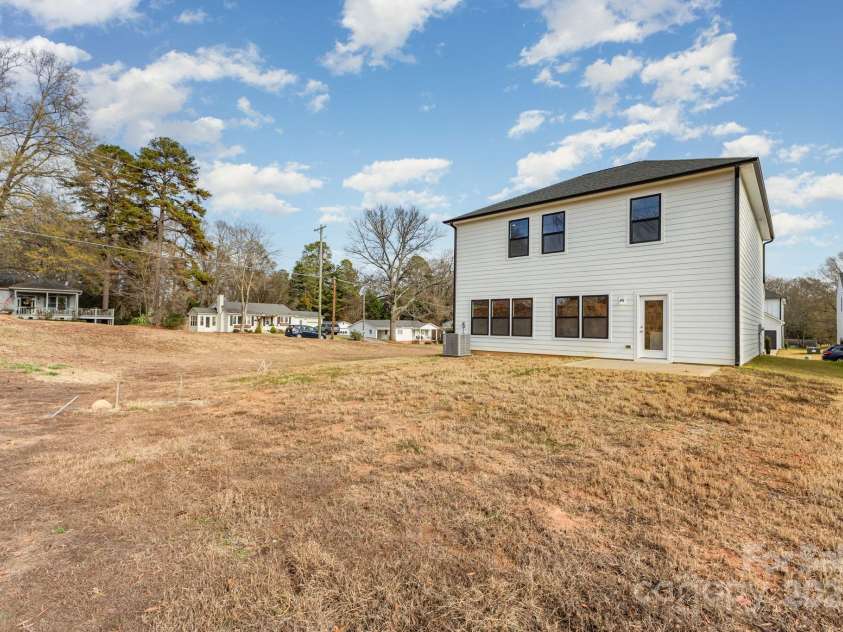 106 Silverwood Court, Mooresville, NC 28115.  MLS# CAR4331821, YatesRealty ID 1682. 