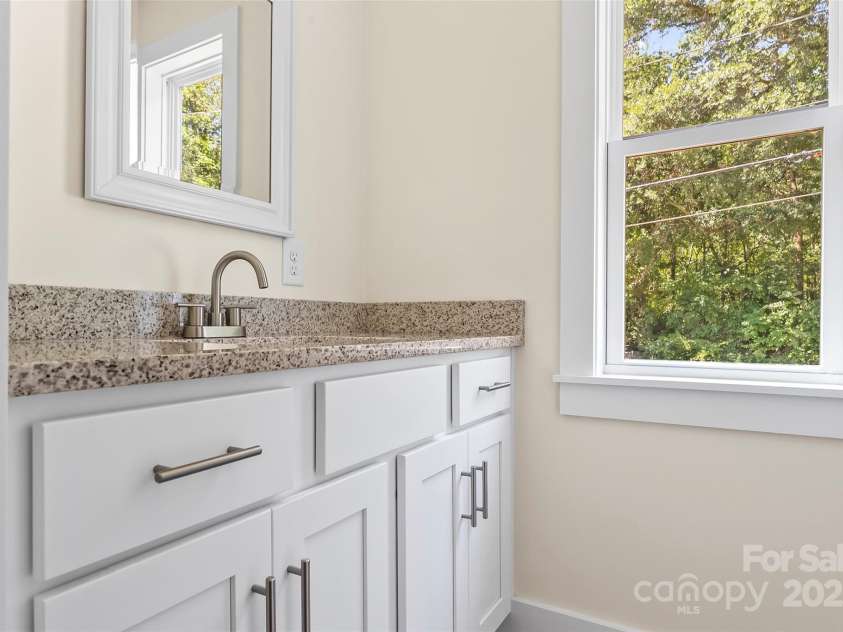 211 Hogan Street, Morganton, NC 28655.  MLS# CAR4158373, YatesRealty ID 1682. 