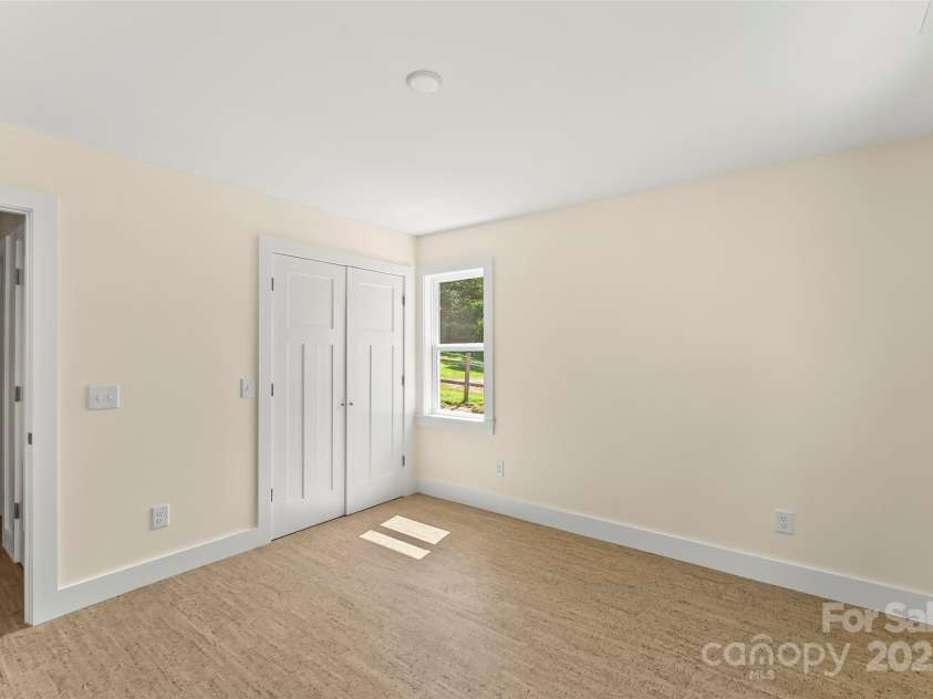 211 Hogan Street, Morganton, NC 28655.  MLS# CAR4158373, YatesRealty ID 1682. 